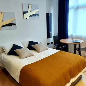 Apartments Holidays2Malaga City Center Malaga