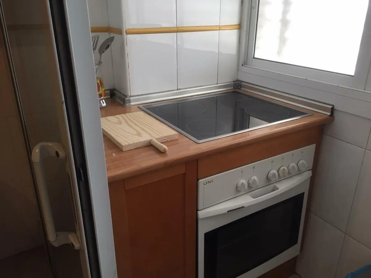 مالقة Apartment Plaza De La Solidaridad 0*,  إسبانيا